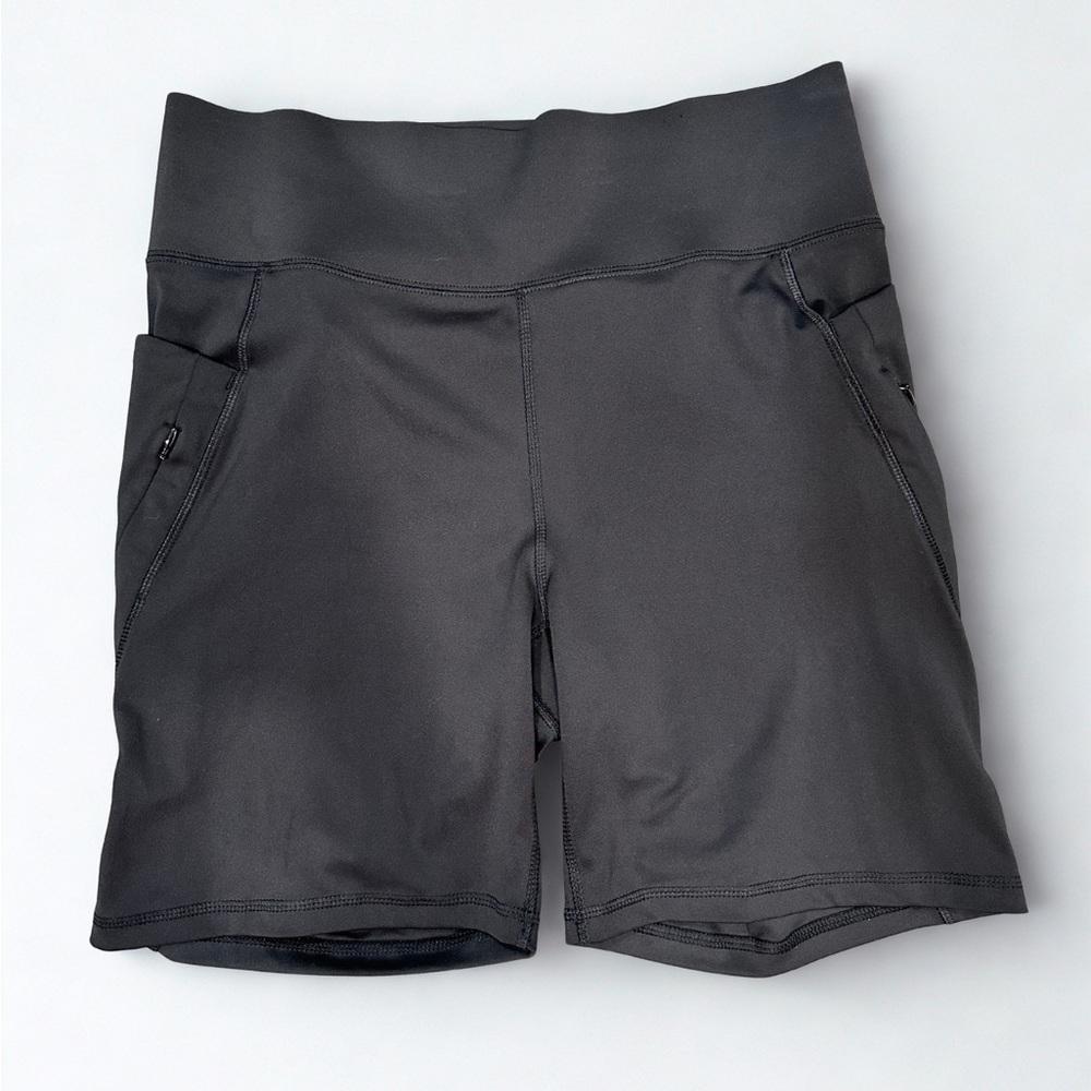 Women's Black Bike Shorts with High Waist and Side Pockets